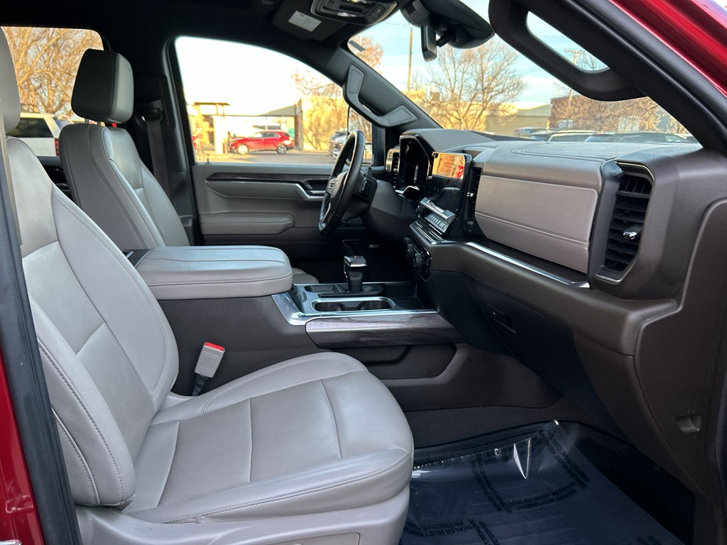 2024 Chevrolet Silverado 1500 LTZ