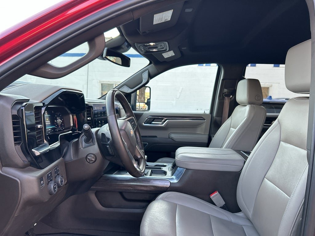 2024 Chevrolet Silverado 1500 LTZ