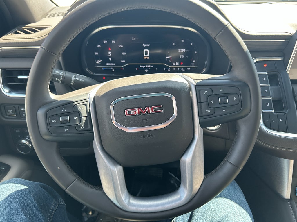 2024 GMC Yukon SLT