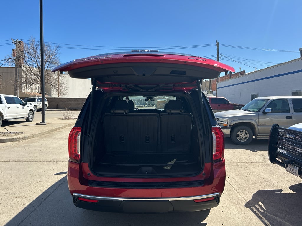 2024 GMC Yukon SLT