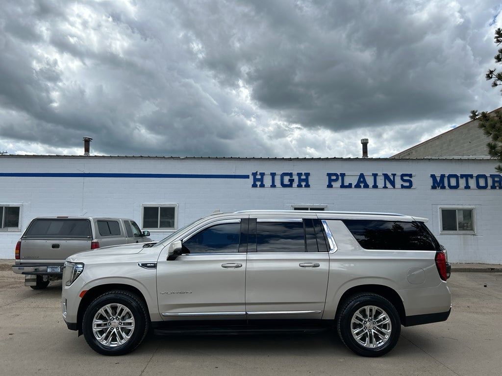 2021 GMC Yukon XL SLT
