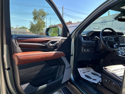 2024 GMC Yukon XL Denali Ultimate