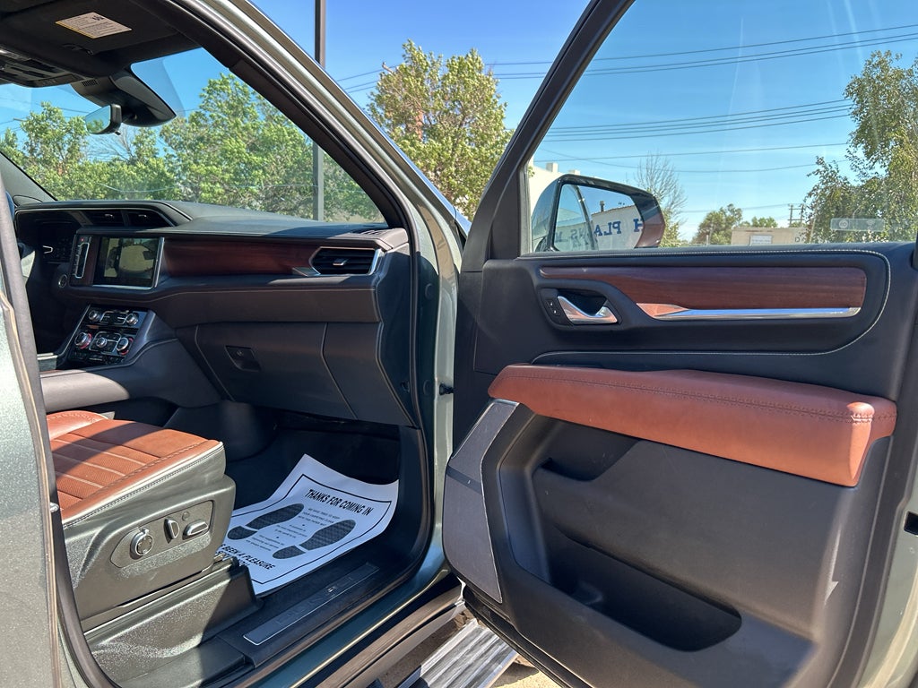 2024 GMC Yukon XL Denali Ultimate