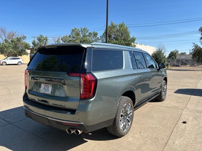 2024 GMC Yukon XL Denali Ultimate
