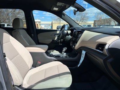 2024 Chevrolet Traverse Limited LS