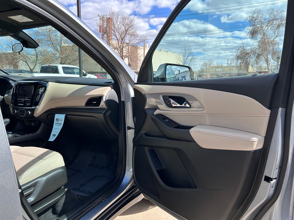 2024 Chevrolet Traverse Limited LS