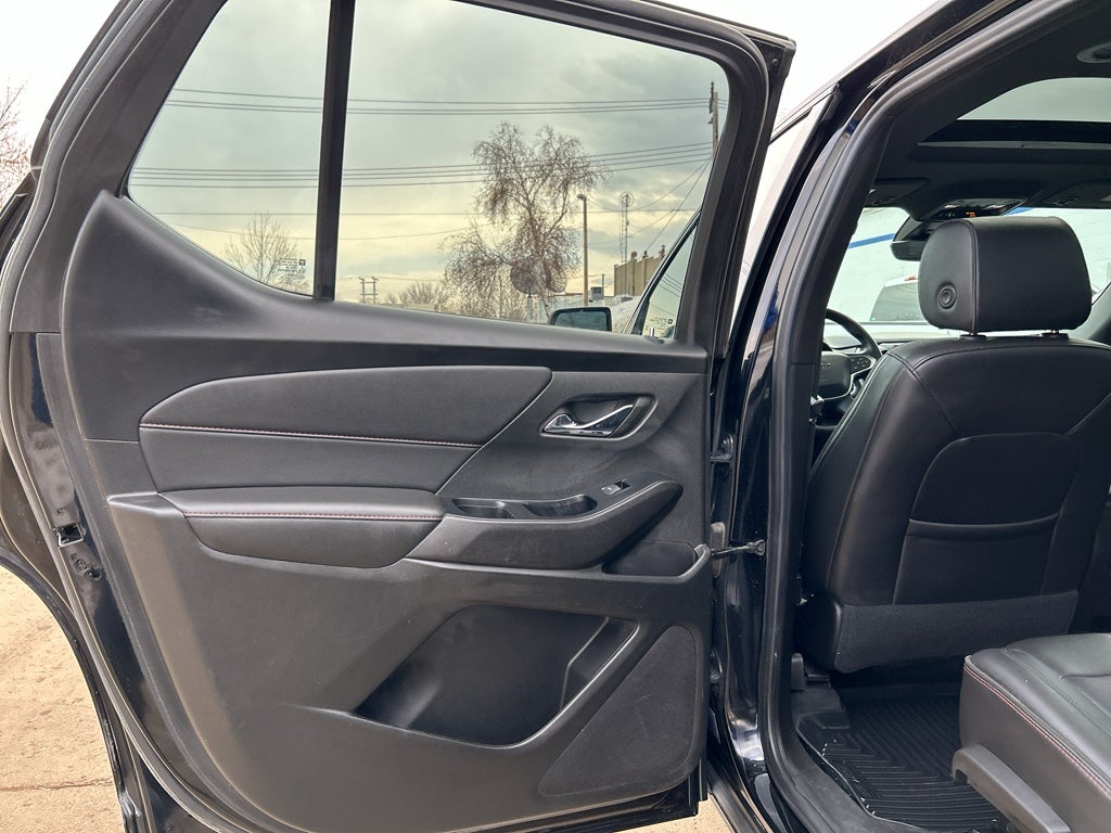 2022 Chevrolet Traverse RS