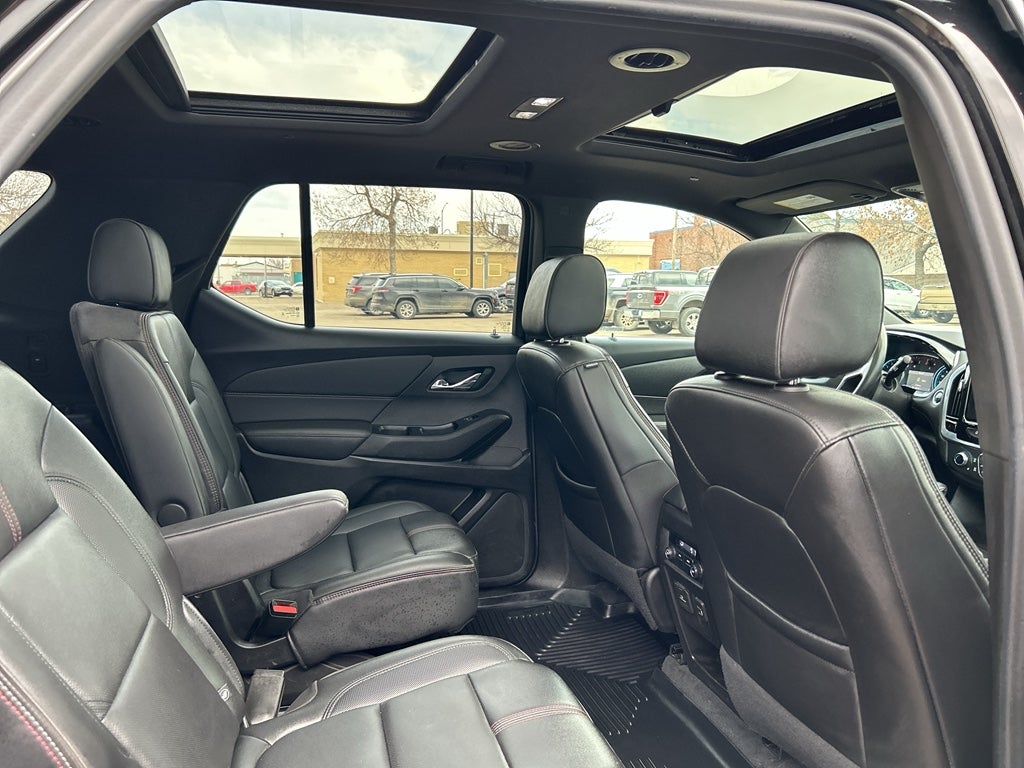 2022 Chevrolet Traverse RS