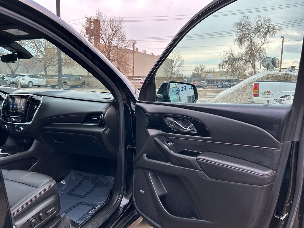 2022 Chevrolet Traverse RS