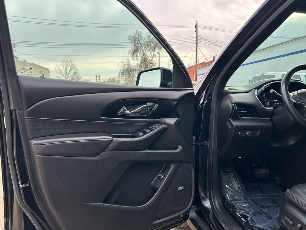 2022 Chevrolet Traverse RS