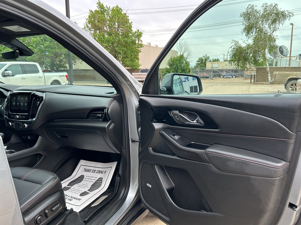 2023 Chevrolet Traverse RS