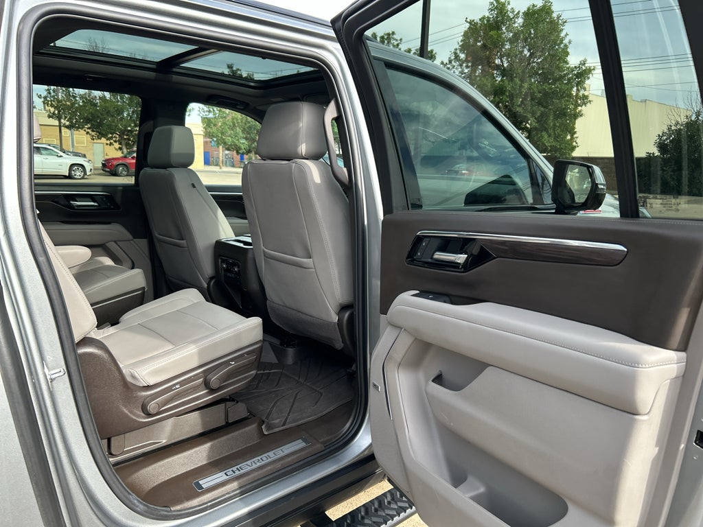 2025 Chevrolet Suburban Z71