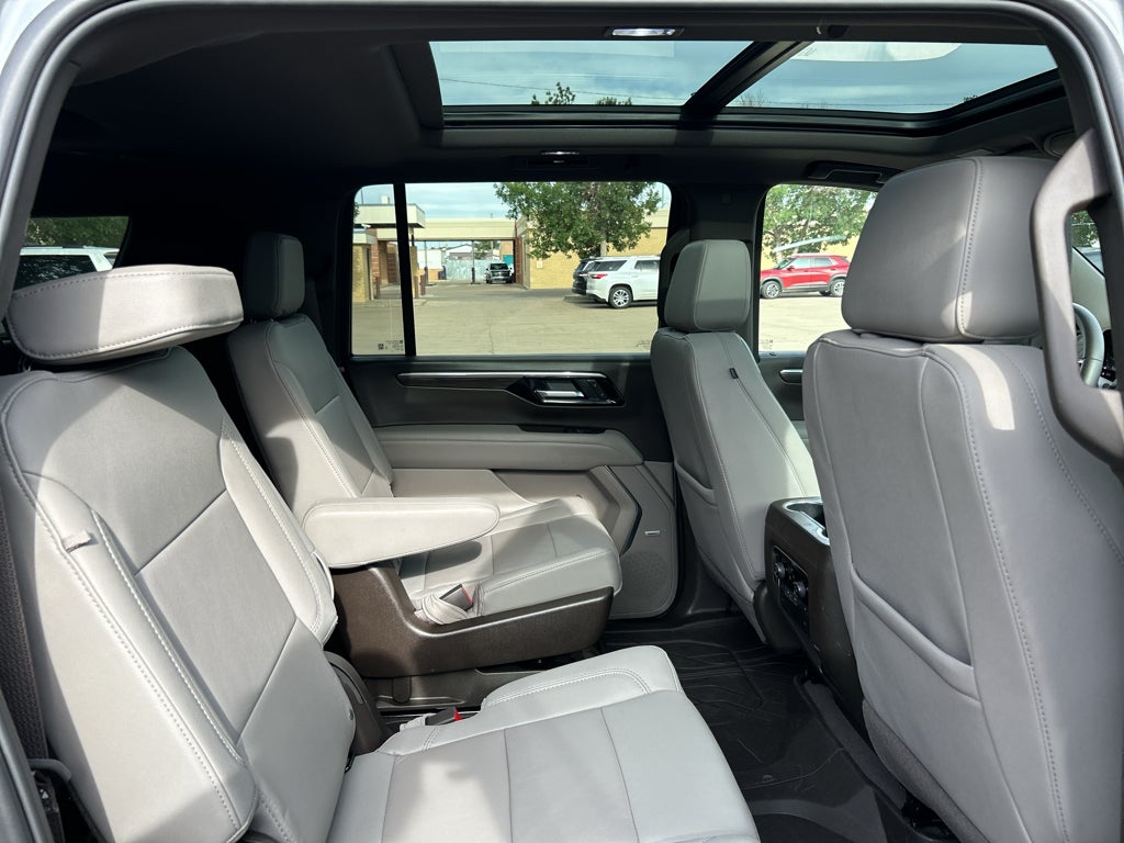 2025 Chevrolet Suburban Z71
