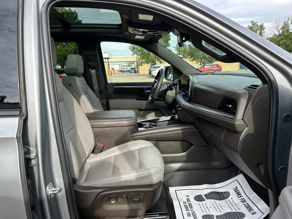 2025 Chevrolet Suburban Z71