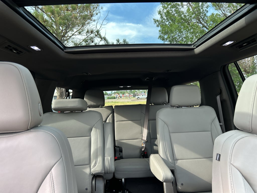 2025 Chevrolet Suburban Z71