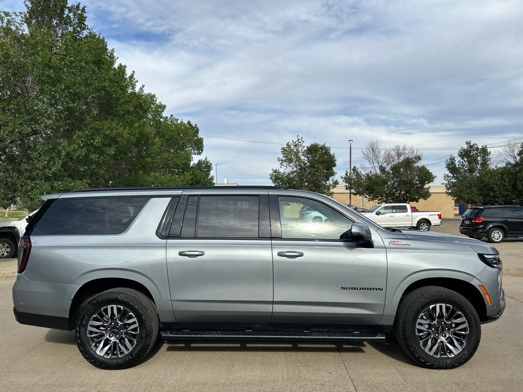 2025 Chevrolet Suburban Z71