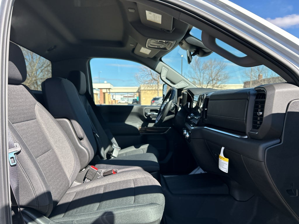 2025 GMC Sierra 3500 HD SLE