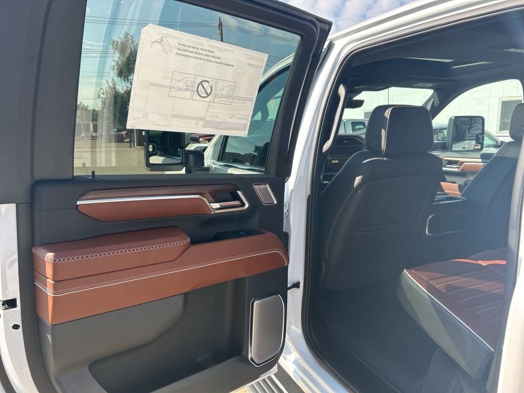 2024 GMC Sierra 3500 HD Denali Ultimate