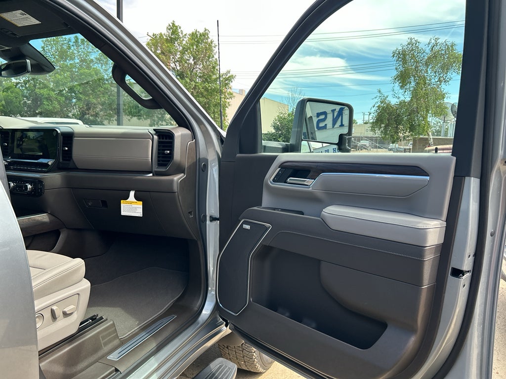 2026 GMC Sierra 3500 HD SLT