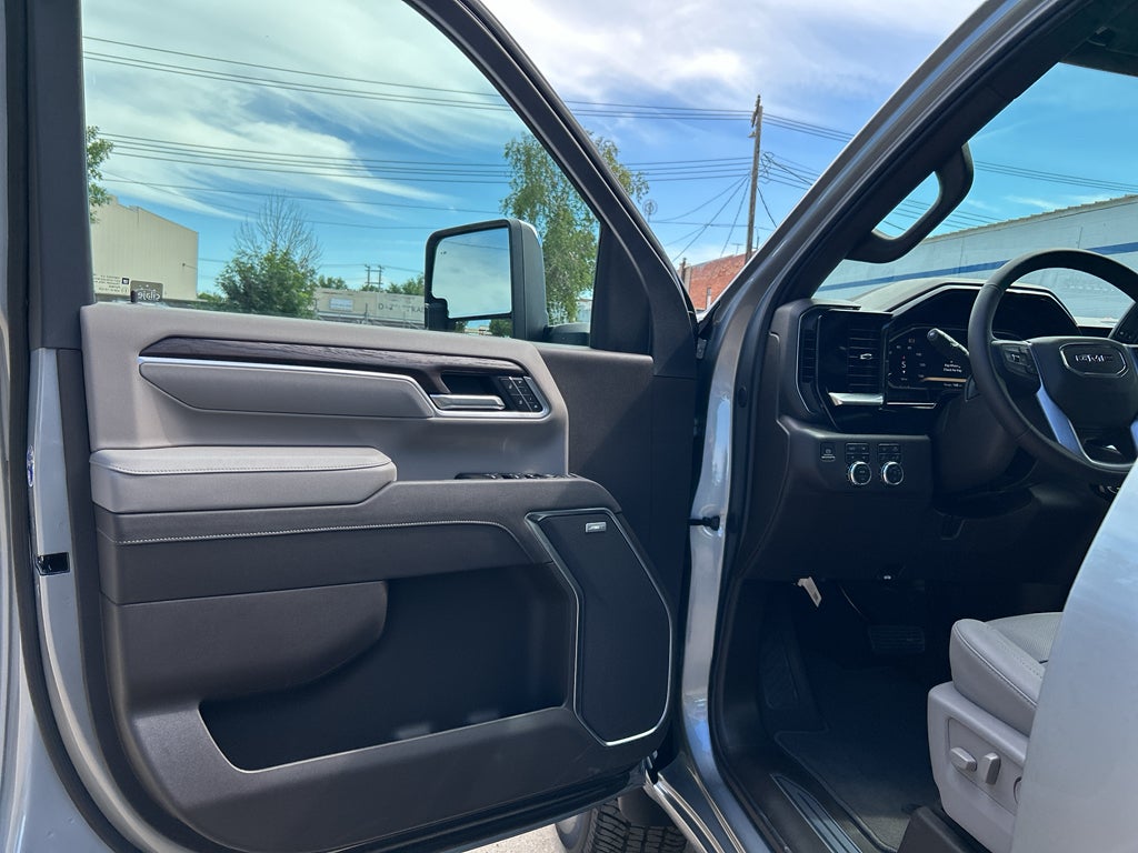 2026 GMC Sierra 3500 HD SLT