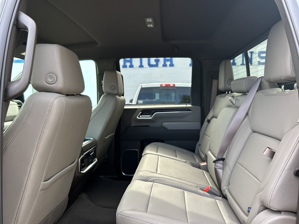 2025 GMC Sierra 3500 HD SLT