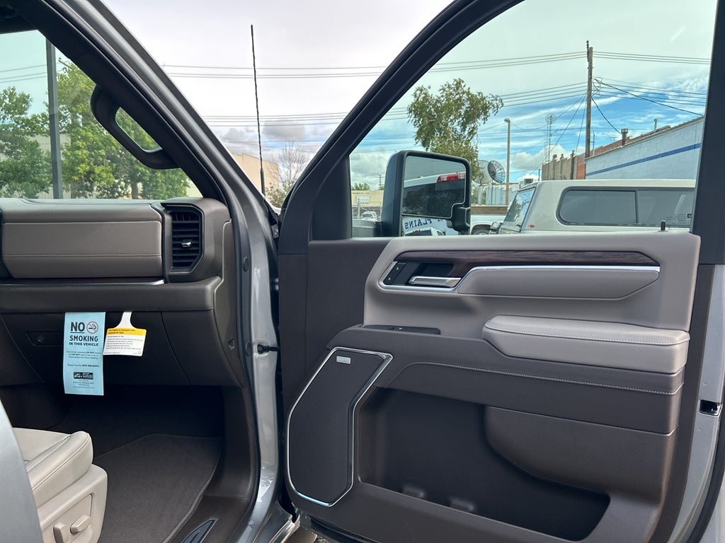 2025 GMC Sierra 3500 HD SLT