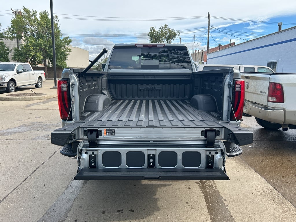 2025 GMC Sierra 3500 HD SLT