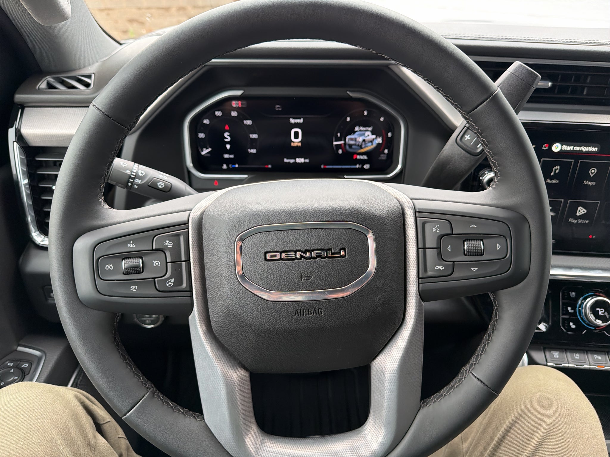 2026 GMC Sierra 3500HD Denali - Photo 11