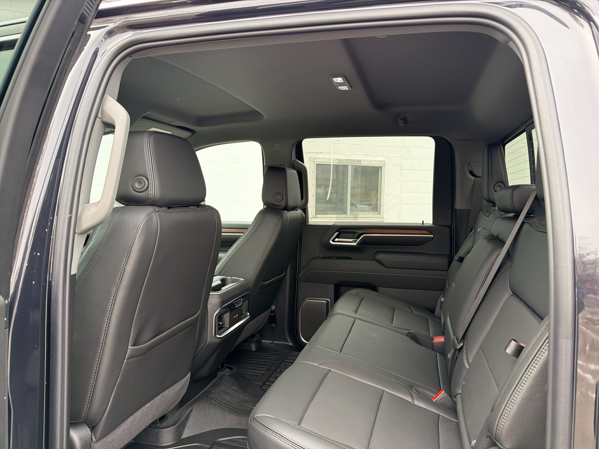 2026 GMC Sierra 3500HD Denali - Photo 18
