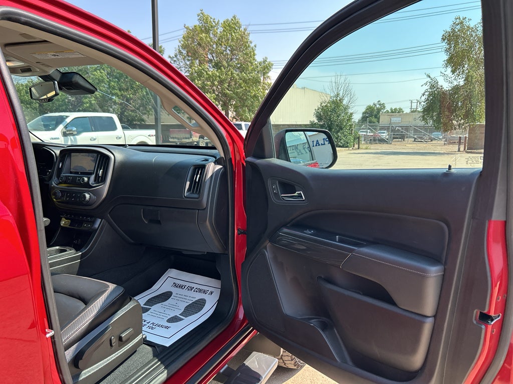 2021 GMC Canyon 4WD AT4 w/Leather