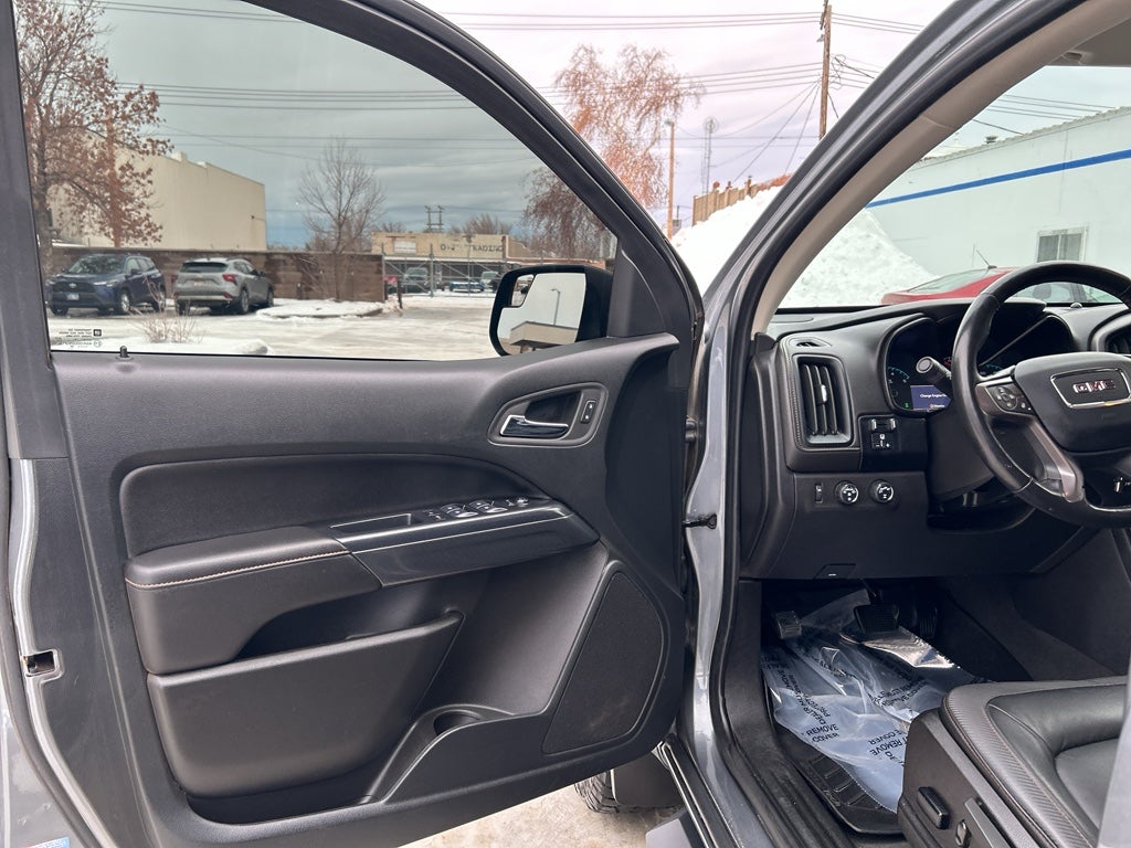 2022 GMC Canyon AT4 - Leather