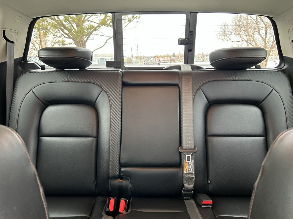 2022 GMC Canyon AT4 - Leather