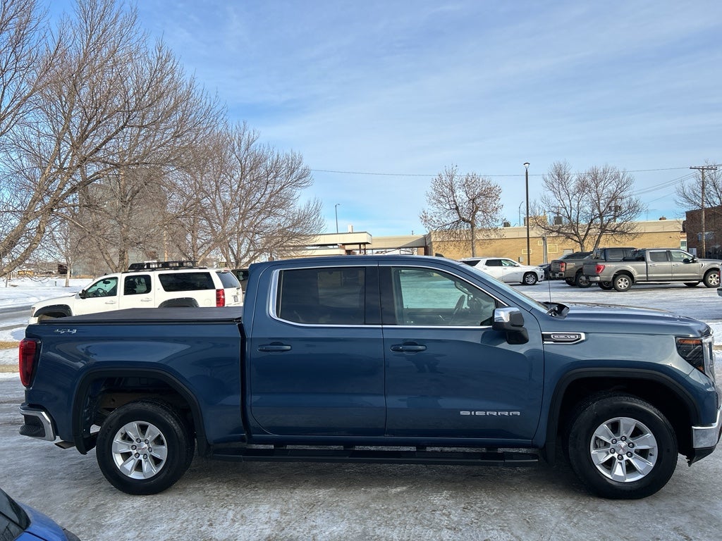 2024 GMC Sierra 1500 SLE