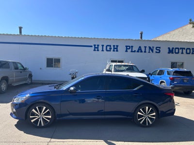 2021 Nissan Altima SR FWD