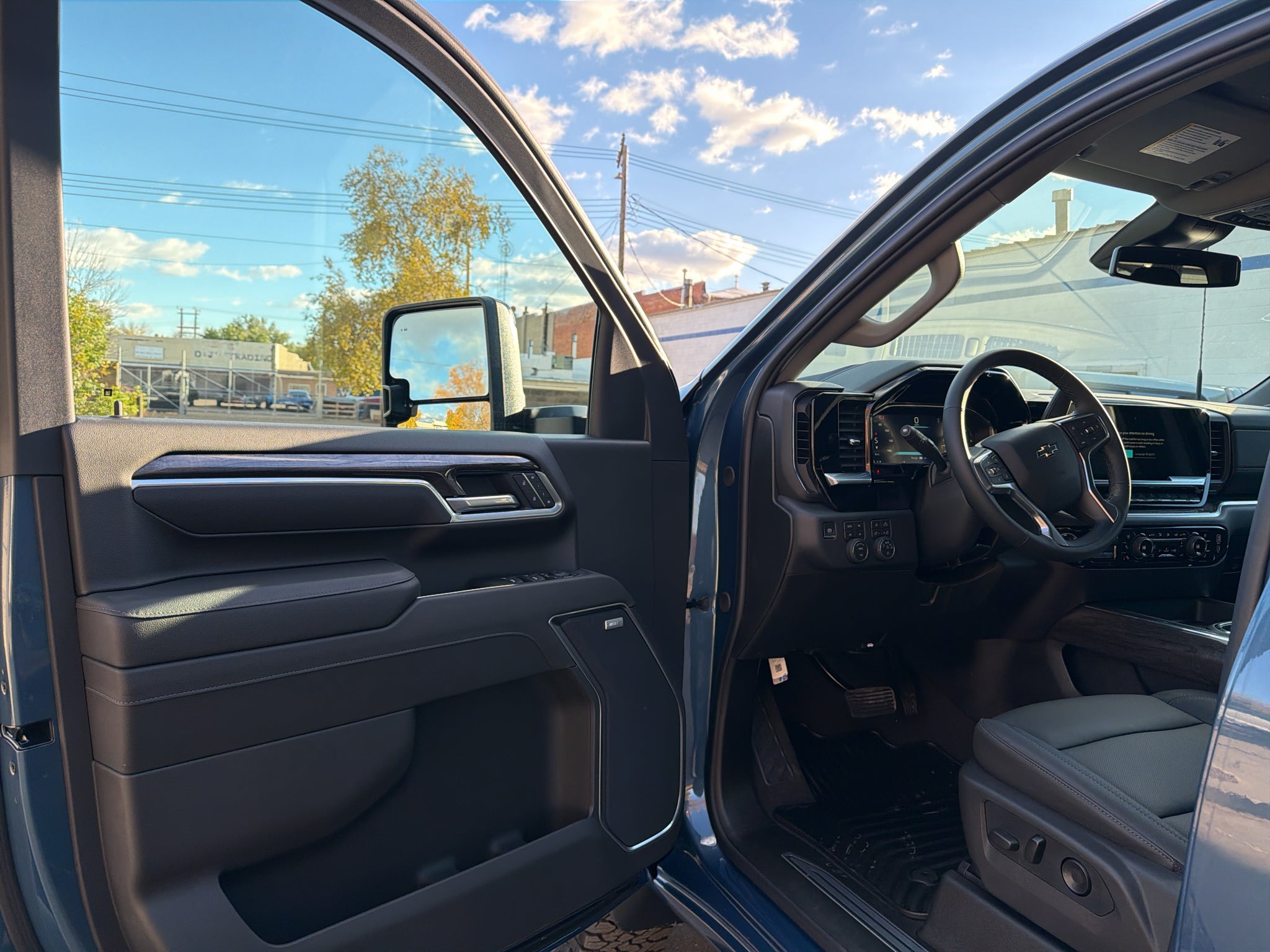 2026 Chevrolet Silverado 3500 HD LTZ - Photo 9