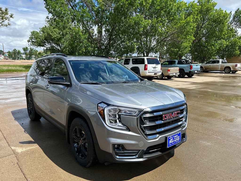 2024 GMC Terrain AT4