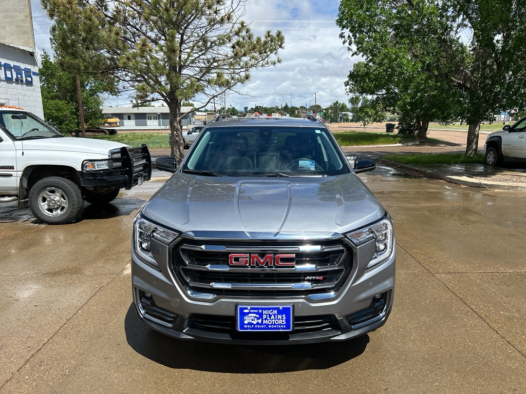2024 GMC Terrain AT4