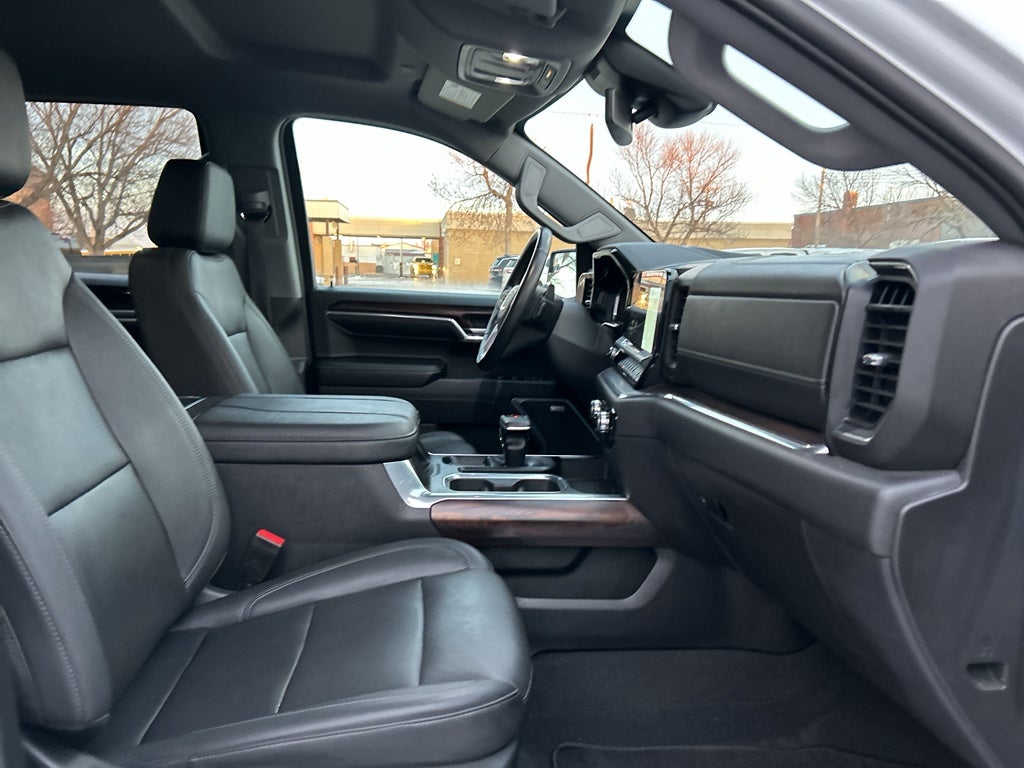 2023 GMC Sierra 1500 SLT
