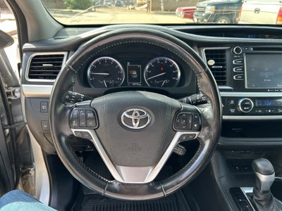2017 Toyota Highlander XLE