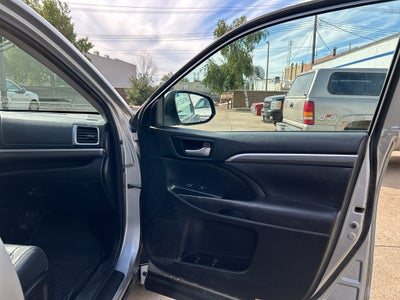 2017 Toyota Highlander XLE